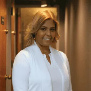 lux smiles nyc milagros vasquez 500x500 1